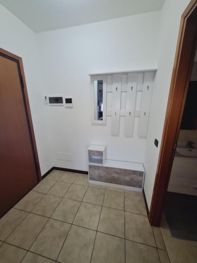 La Casa Di Ida Intero Appartamento Vigevano Buitenkant foto